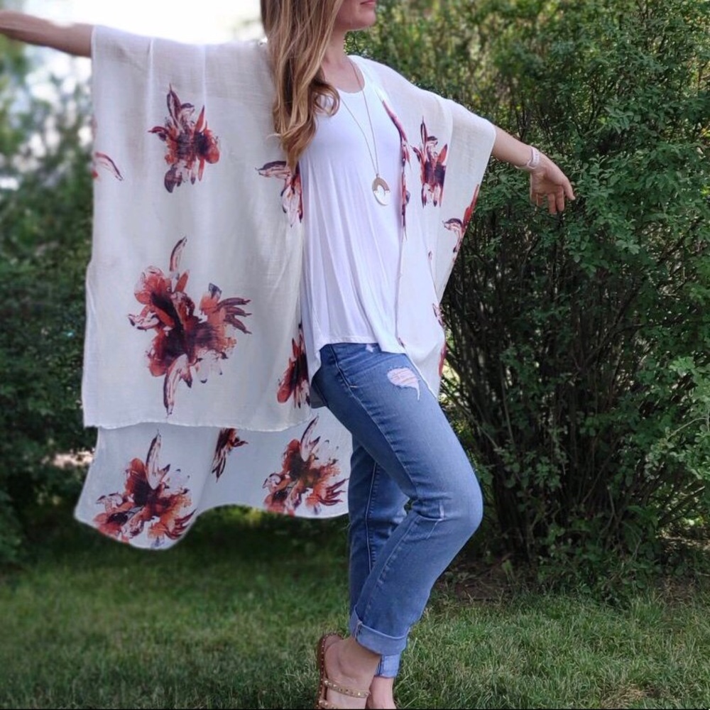 White Floral Cape Kimono